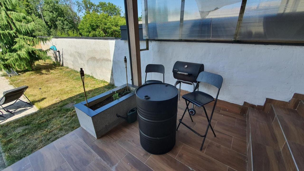 Kittsee 4 Room Flat With Garden And Pool מראה חיצוני תמונה